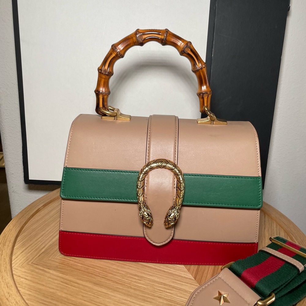 Gucci
Bamboo leather satchel
Good condition
Multicolour, Leather - Picture 3 of 10